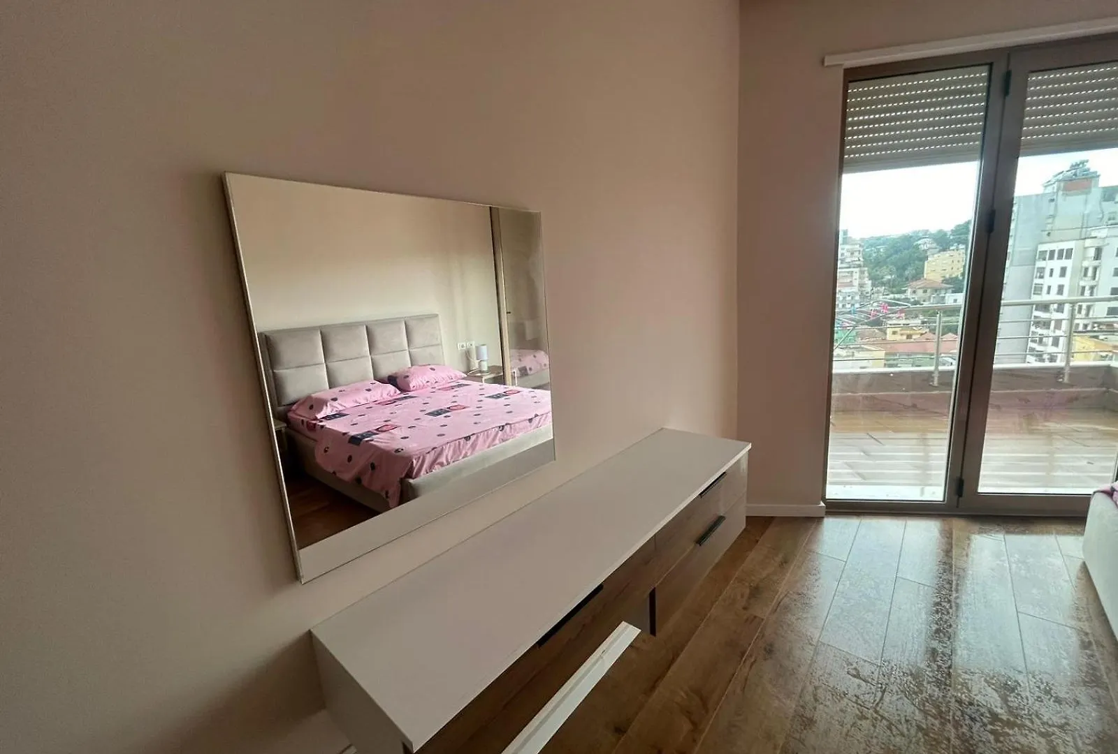 City Center 1 Bedroom Apartment Durrës 0*,  Albania